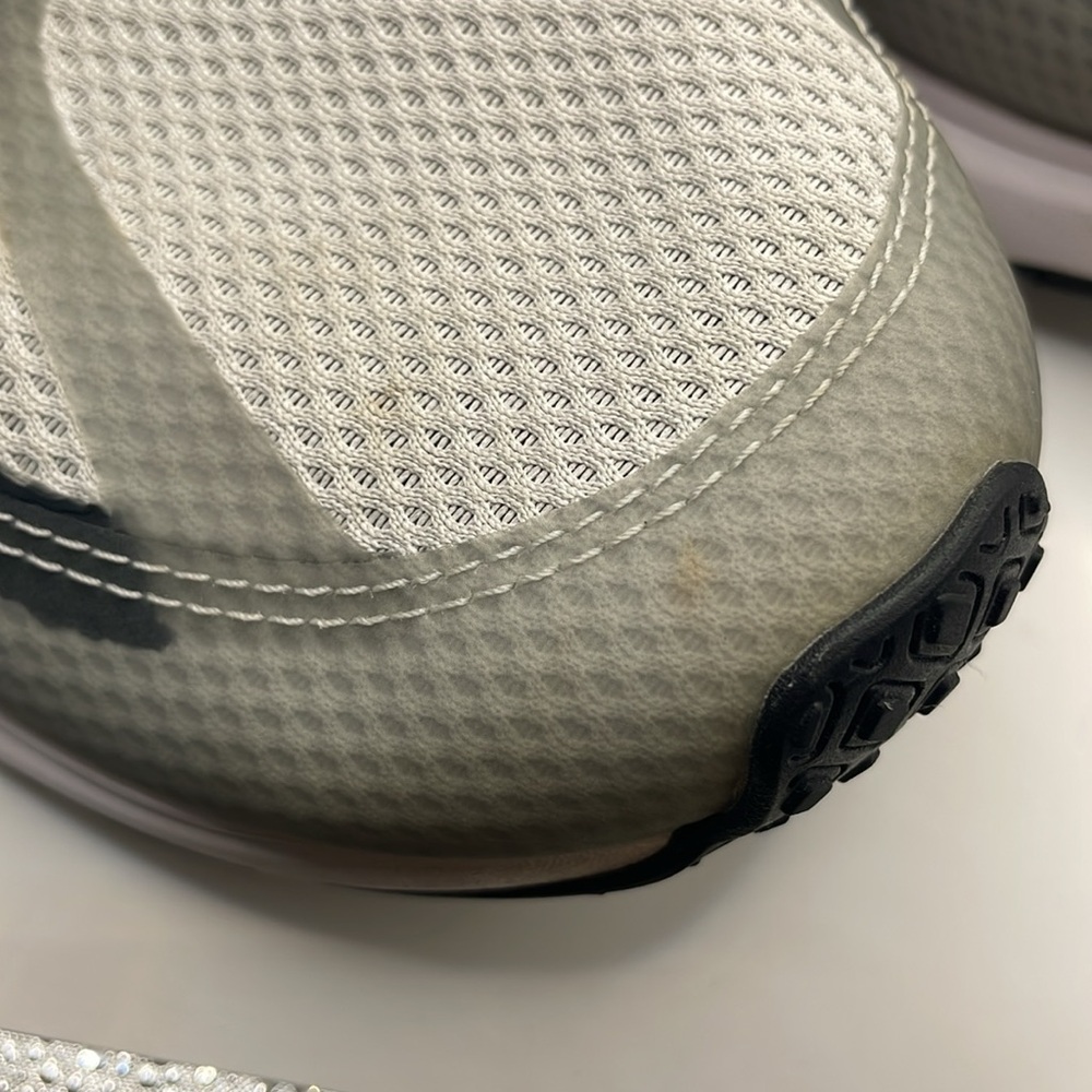 Veja - CONDOR 2 ALVEOMESH Athletic Shoes - Grey White - 42 or 9 - Picture 11 of 14